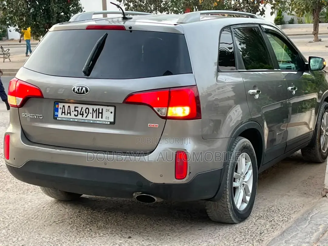 Kia Sorento 4dr SUV 2016 Gris