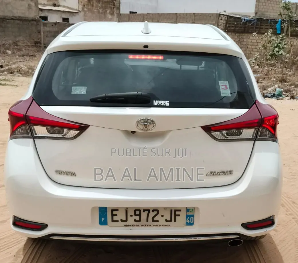 Toyota Auris 2017 Blanc
