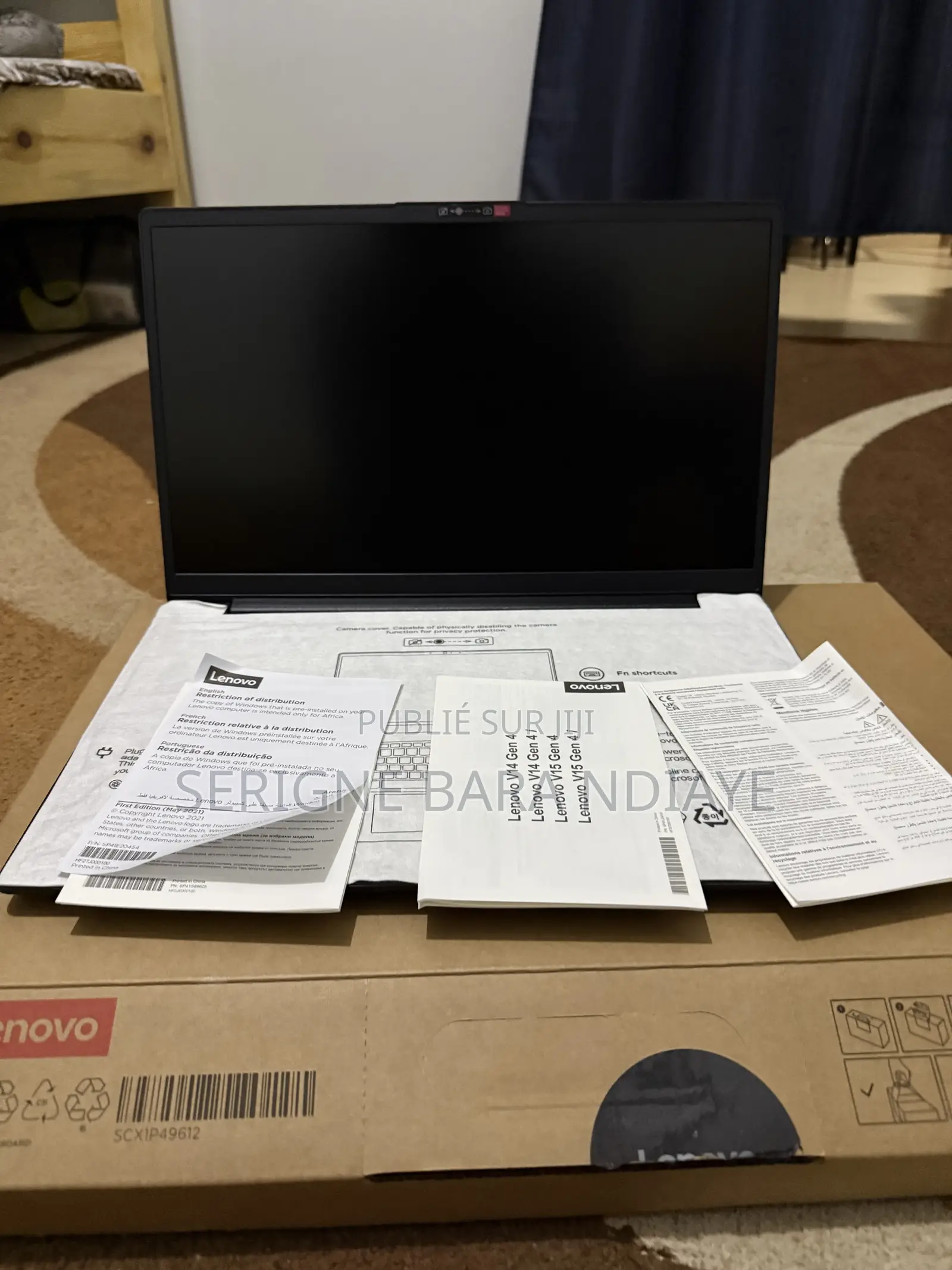 Nouveau Ordinateur portable Lenovo V15 G4 8GB AMD Ryzen 3 SSD 512GB