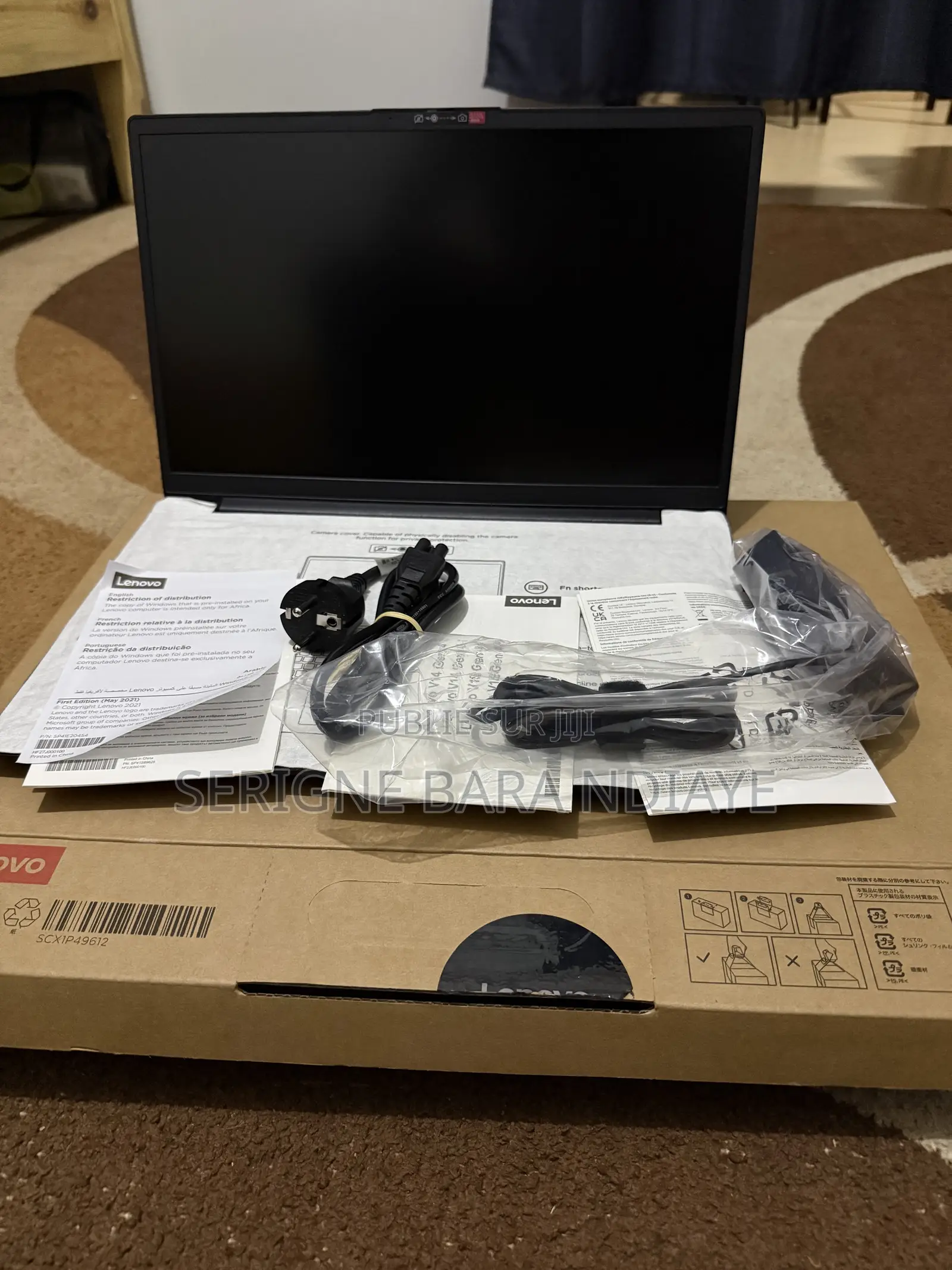 Nouveau Ordinateur portable Lenovo V15 G4 8GB AMD Ryzen 3 SSD 512GB