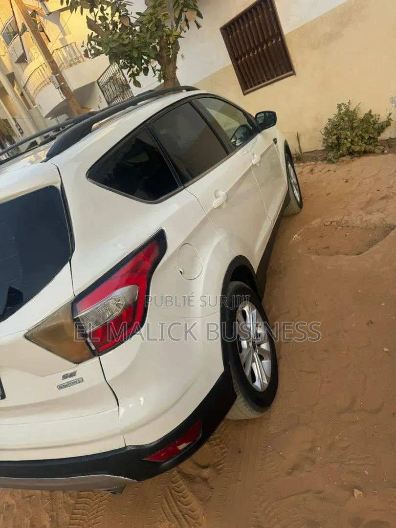 Ford Escape 2017 Blanc
