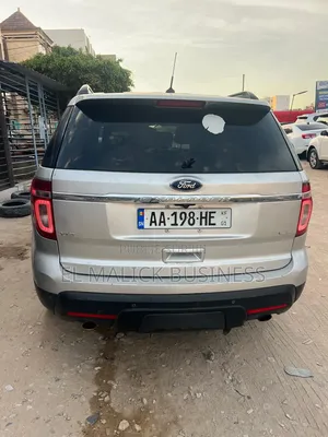 Ford Explorer XLT 4dr FWD (2.0L 4cyl 6A) 2013 Gris
