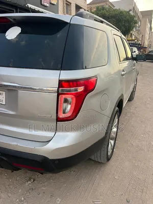 Ford Explorer XLT 4dr FWD (2.0L 4cyl 6A) 2013 Gris