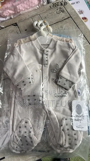 Vêtements De Bebe