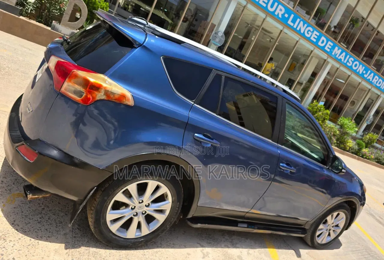 Toyota RAV4 2013 Bleu