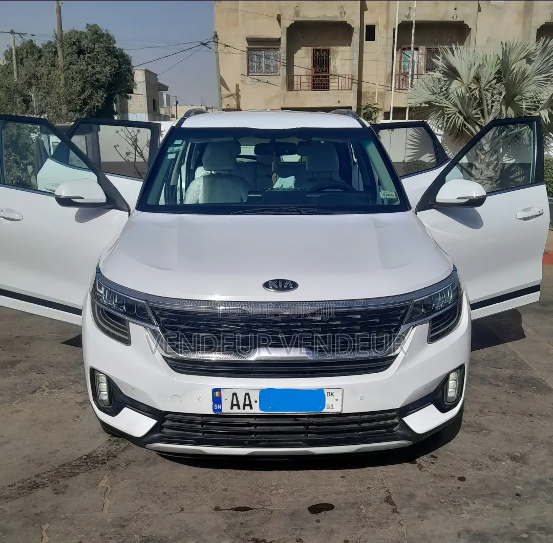 Kia Seltos 2021 Blanc