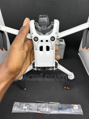 Dji Mini 3 Pro ( Fly More Combo )