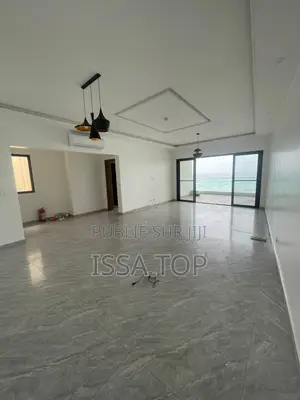 3chbre Appartement dans Almadies à Louer