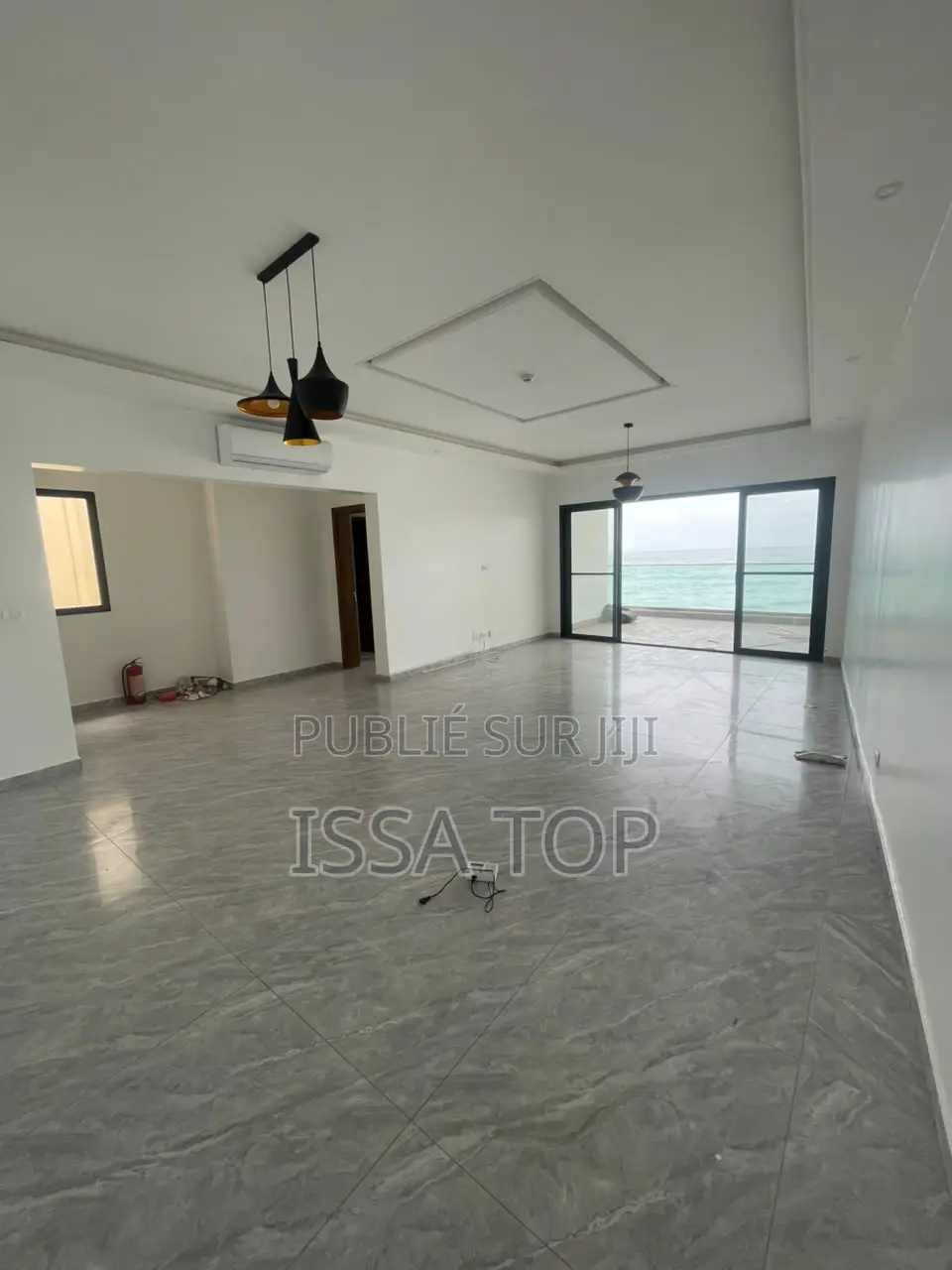 3chbre Appartement dans Almadies à Louer