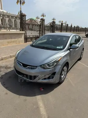 Hyundai Elantra 2016 Gris