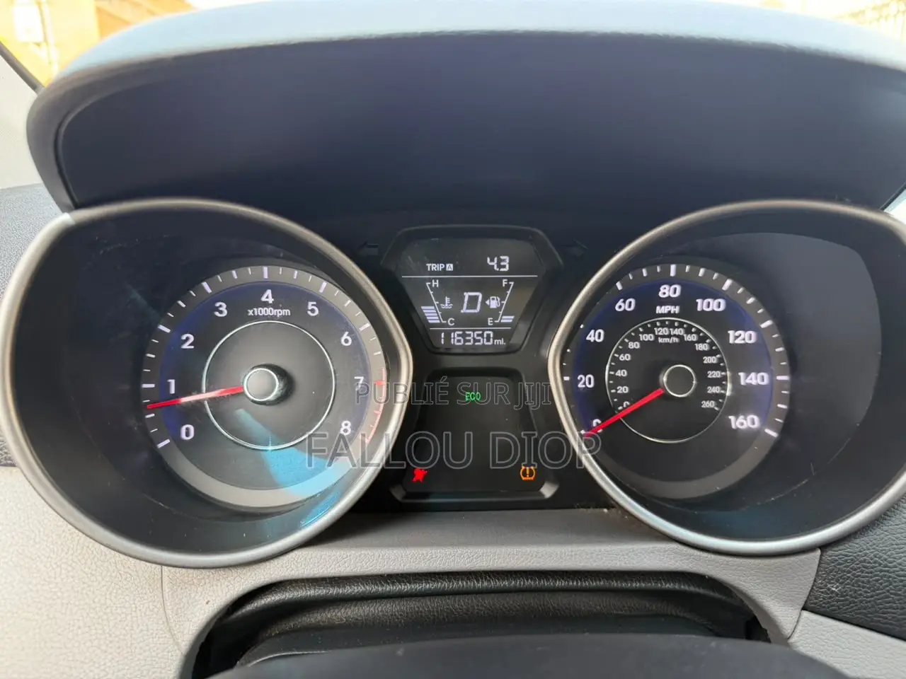 Hyundai Elantra 2016 Gris