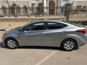 Hyundai Elantra 2016 Gris