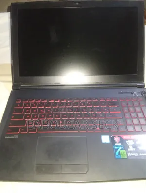 Ordinateur portable MSI GL62M 7RDX 8GB Intel Core i5 SSHD (Hybrid) 1.5T