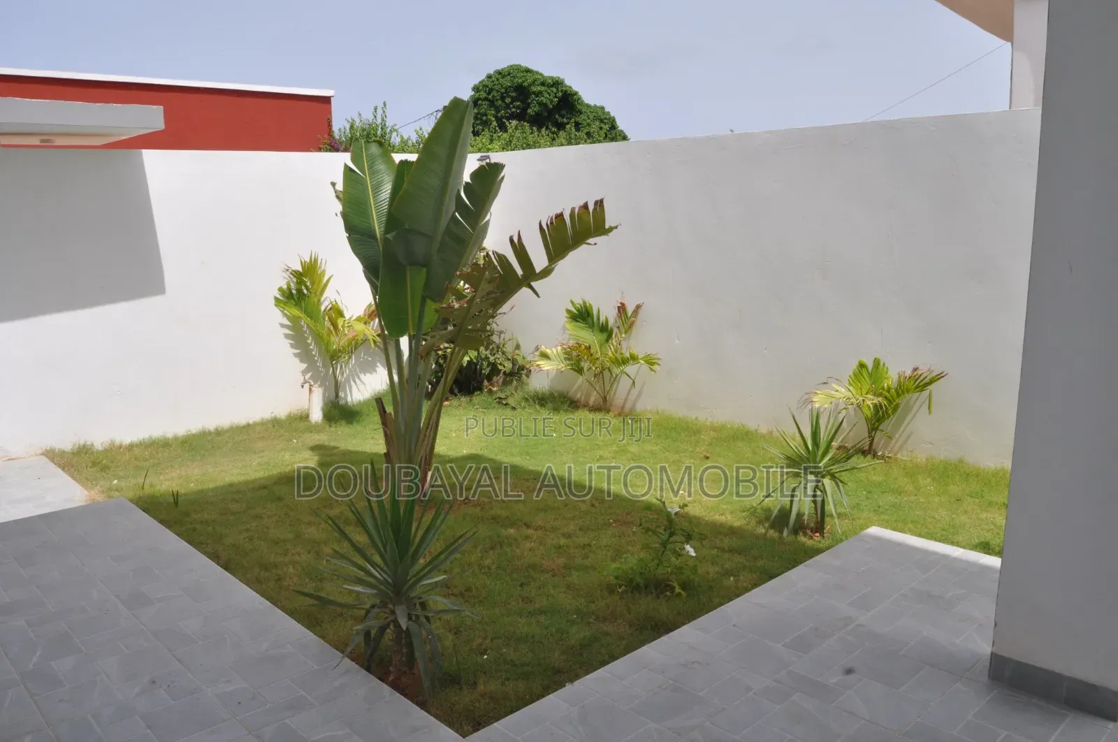 3chbre Villa dans Ngaparou, Thiès Sud à Vendre