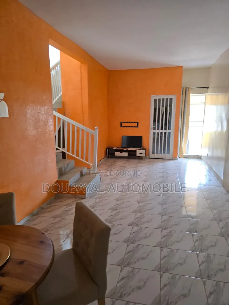 5chbre Villa dans Ngaparou, Thiès Sud à Vendre