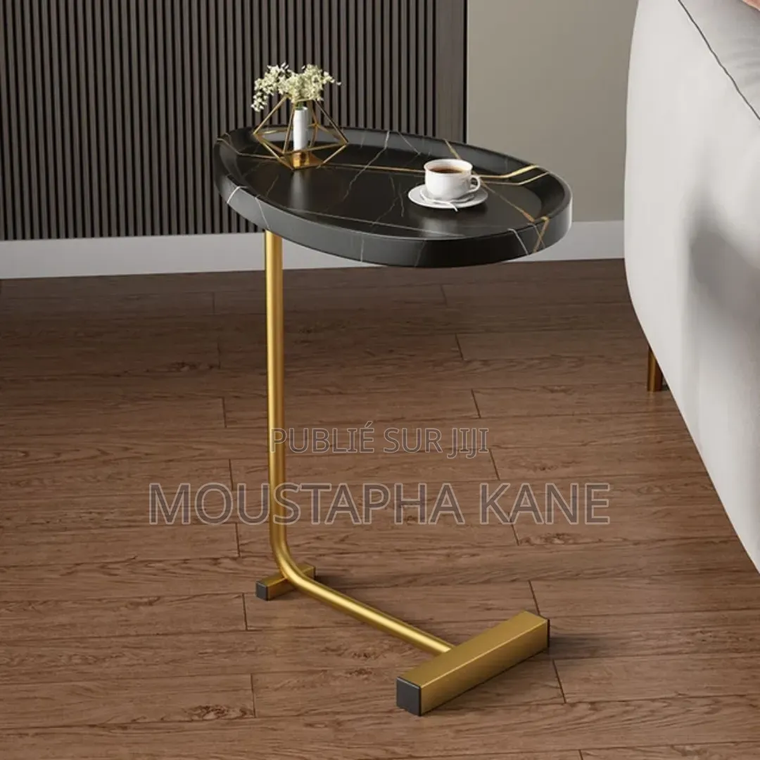 Table d'Appoint