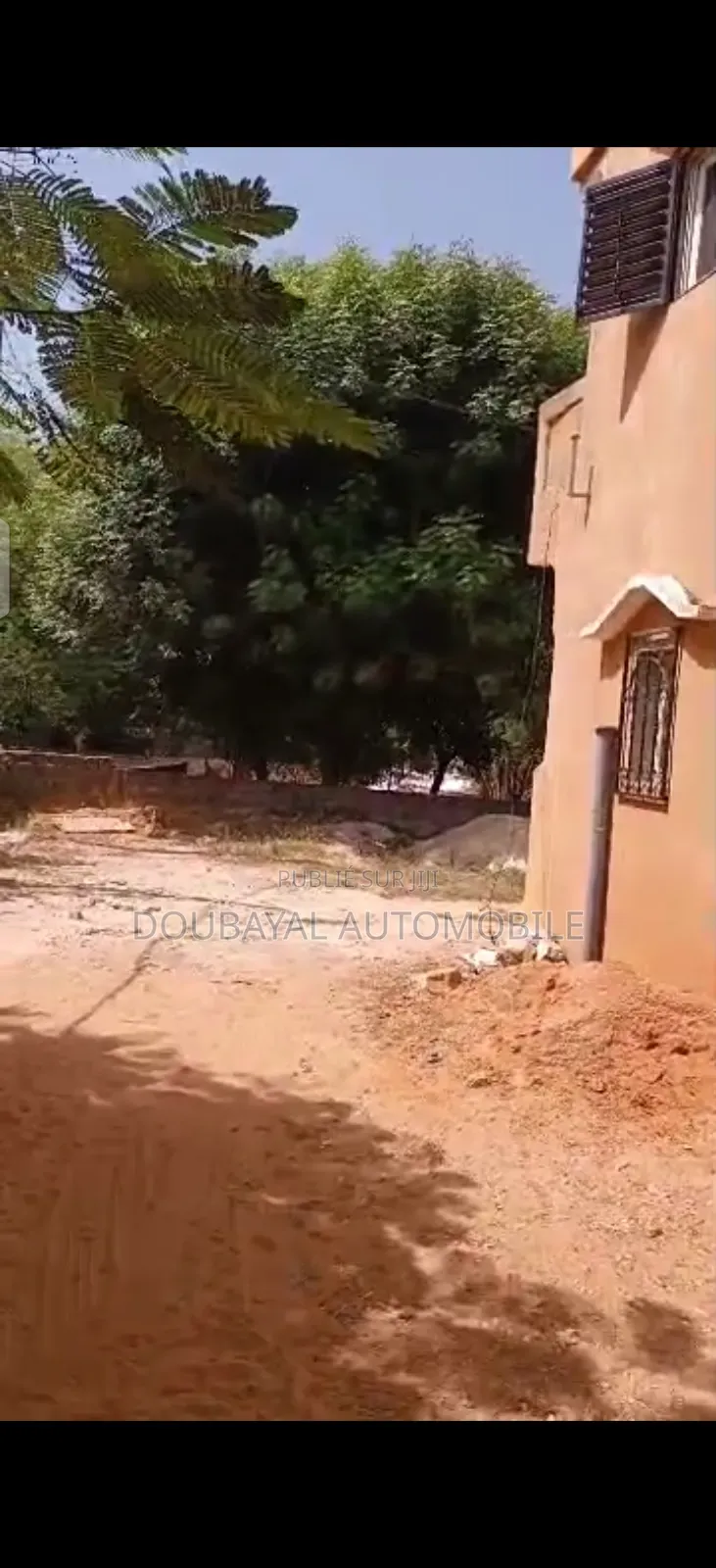 Ngaparou Terrain