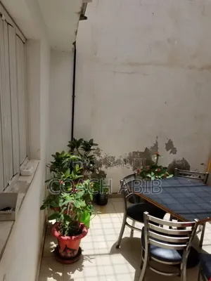 Meublé 4chbre Villa dans Cambérène à Vendre