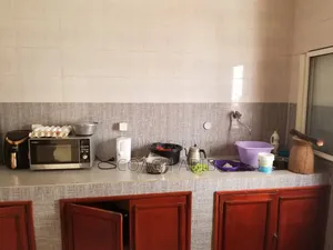 Meublé 4chbre Villa dans Cambérène à Vendre