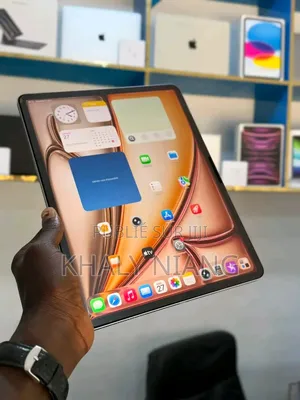 Nouveau Apple iPad Air 128 GB Gris
