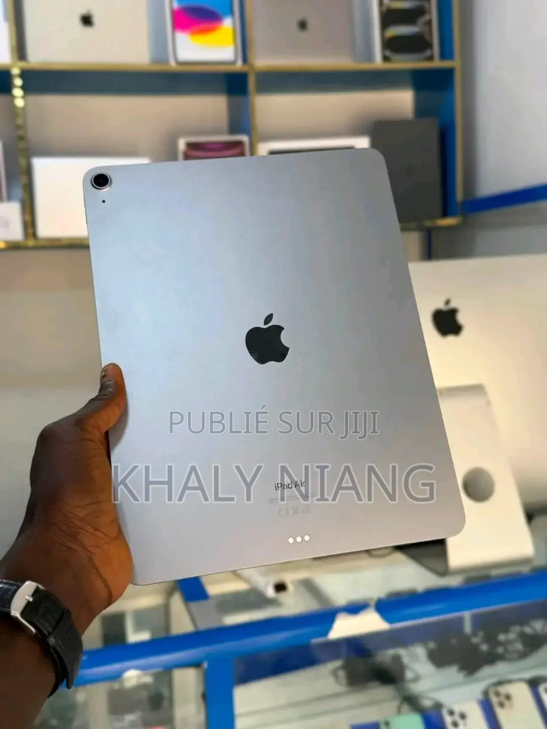 Nouveau Apple iPad Air 128 GB Gris