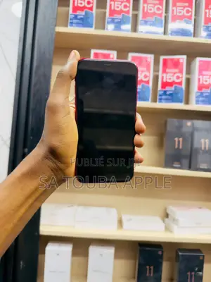 Nouveau Apple iPhone XR 256 GB Rouge