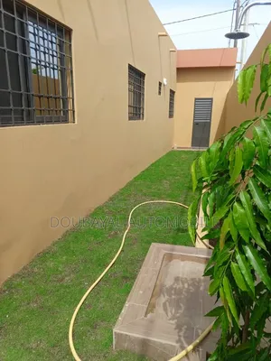 3chbre Villa dans Somone, Thiès Sud à Vendre