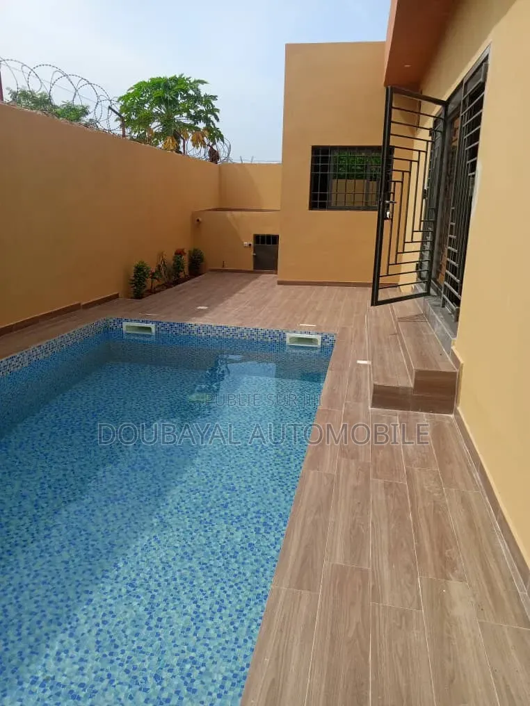 3chbre Villa dans Somone, Thiès Sud à Vendre