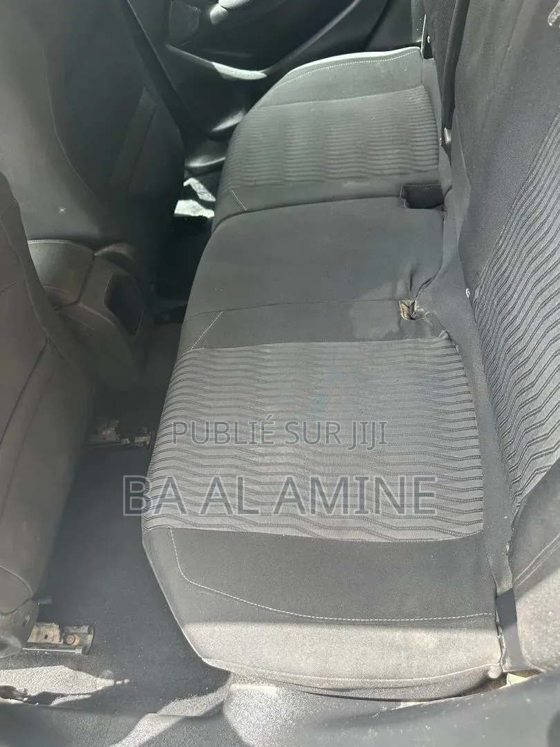 Peugeot 308 2016 Gris