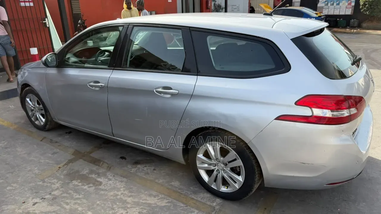 Peugeot 308 2016 Gris