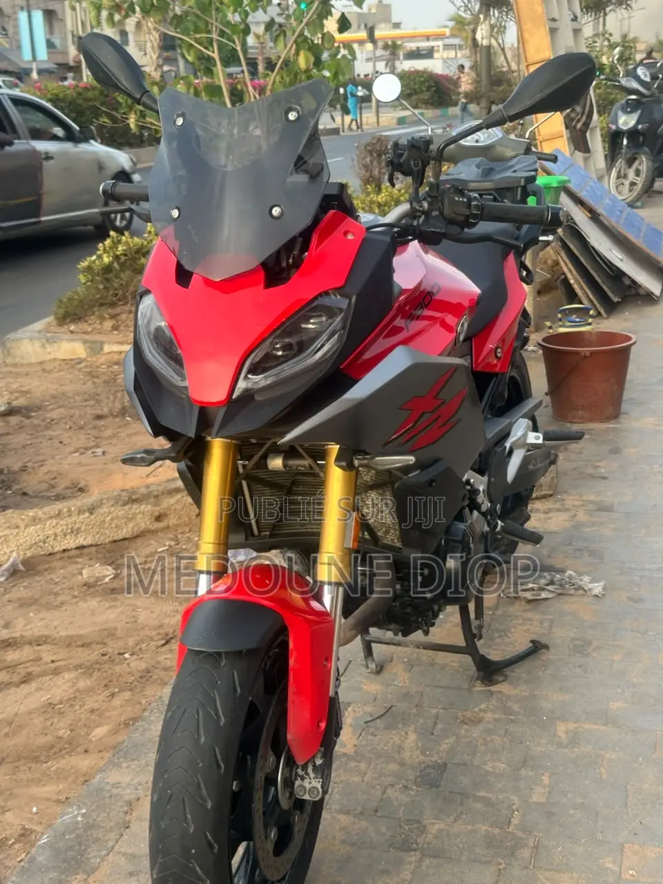 BMW F 800 S 2022 Rouge