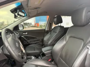 Hyundai Mistra 2017 Bleu