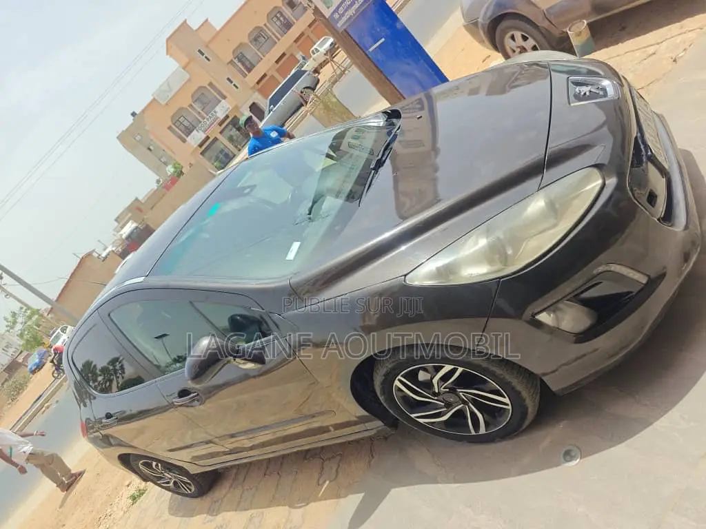 Peugeot 308 2012 Gris