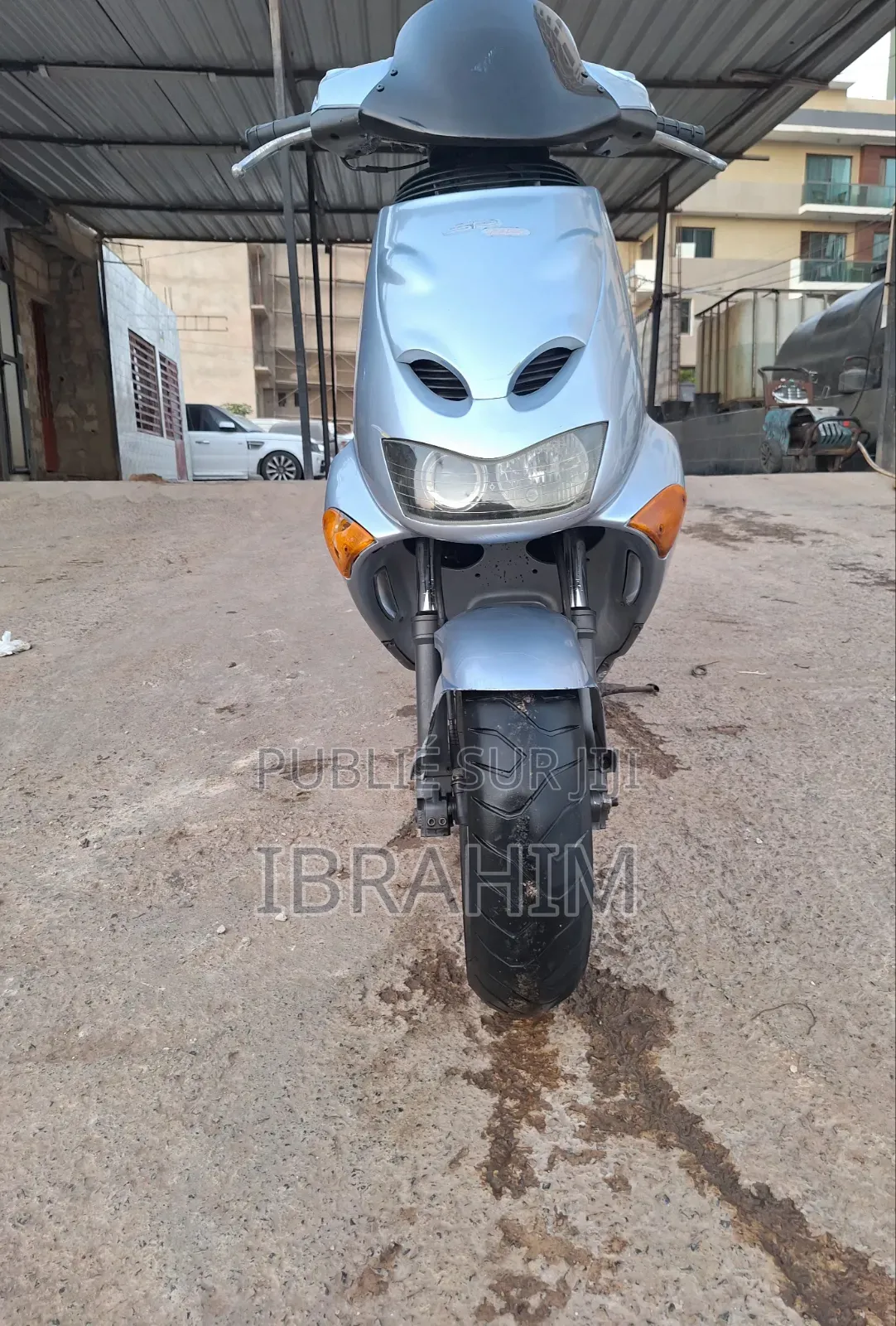 Aprilia SR 2006 Gris