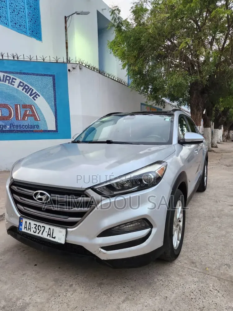 Hyundai Tucson 2016 Gris