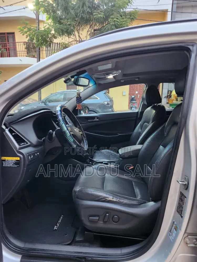 Hyundai Tucson 2016 Gris