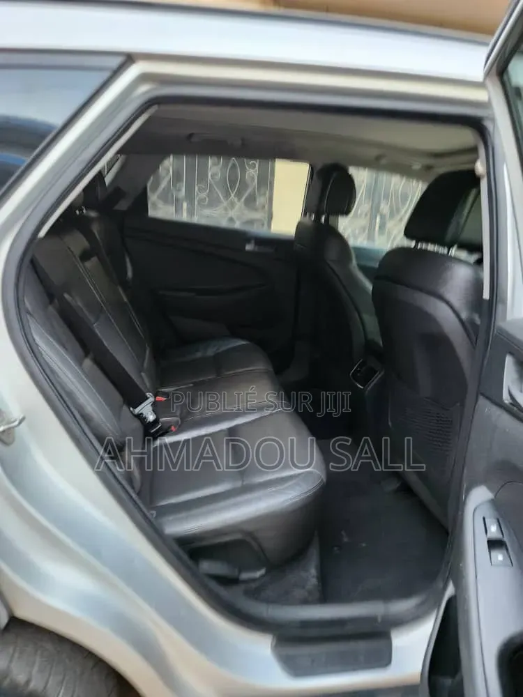 Hyundai Tucson 2016 Gris