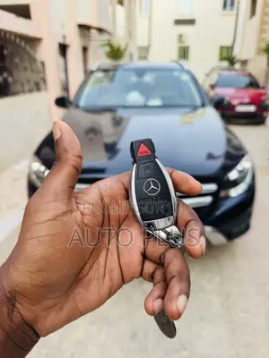 Mercedes-Benz GLC-Class 2018 Bleu