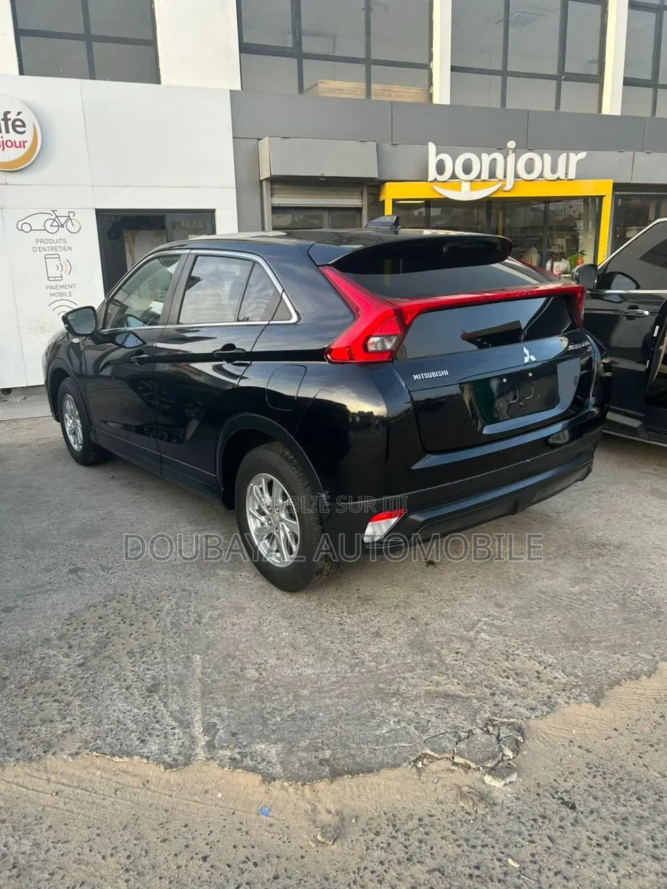 Mitsubishi Eclipse Cross 2018 Noir Mat