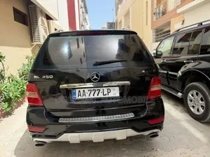 Mercedes-Benz E350 2010 Noir Mat