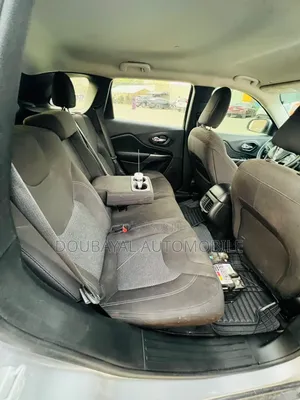 Jeep Boussole 2019 Gris