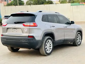 Jeep Boussole 2019 Gris