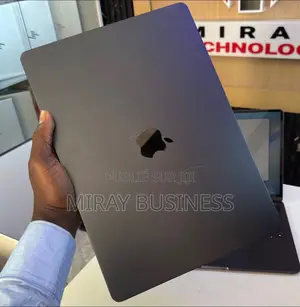 Ordinateur portable Apple MacBook Air 2024 M3 8GB Apple M3 SSD 256GB
