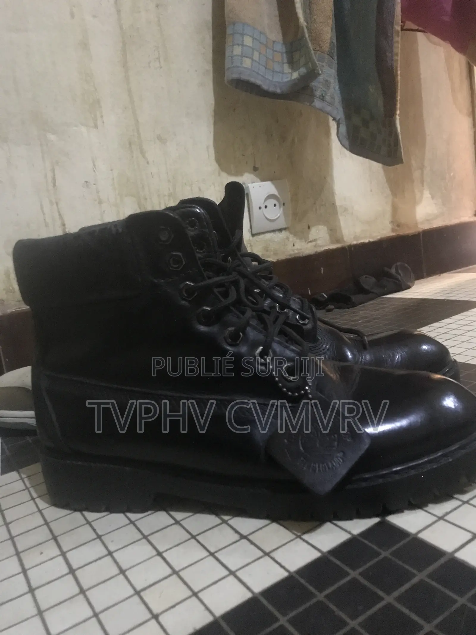 Taphashoes