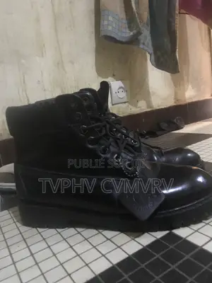Taphashoes