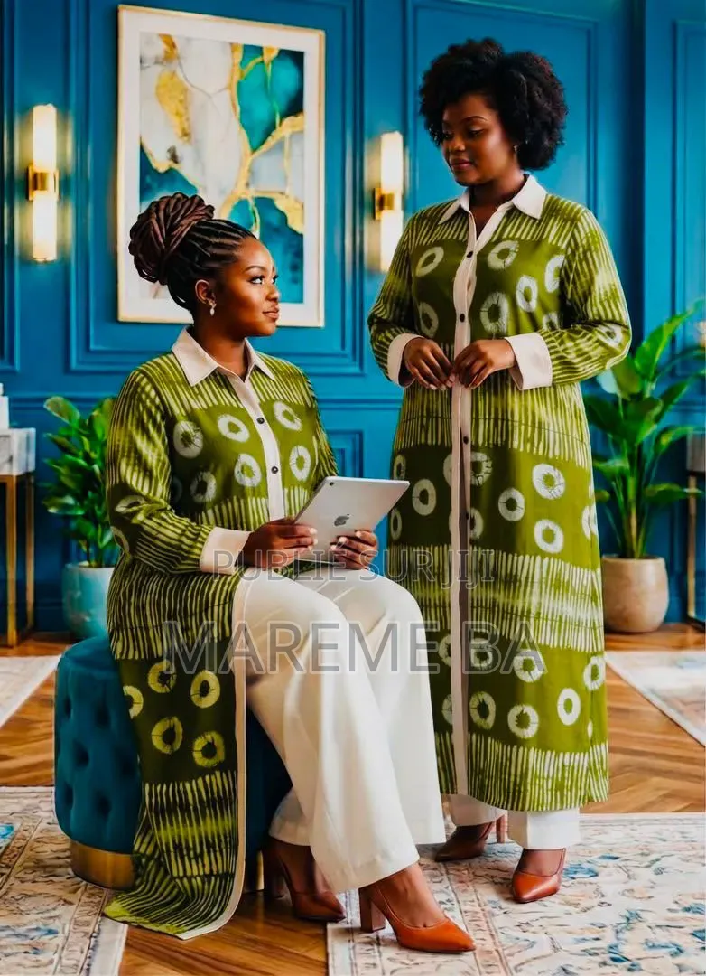 Vêtements Classeet Chic