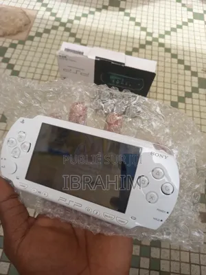 PSP Édition Limité 28 Jeux Scellée Neuf