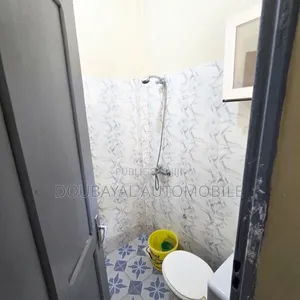 2chbre Villa dans Grand Mbour, Thiès Sud à Vendre