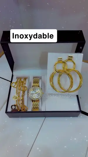 Ensemble De Bijoux Élégant Et Tendance