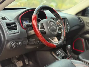 Jeep Grand Cherokee 2019 Noir Mat